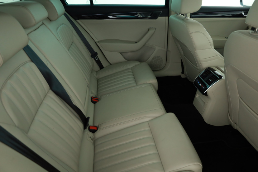 Škoda Superb, 2023