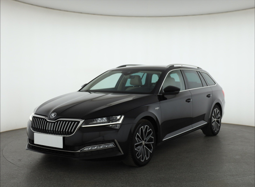 Škoda Superb, 2023