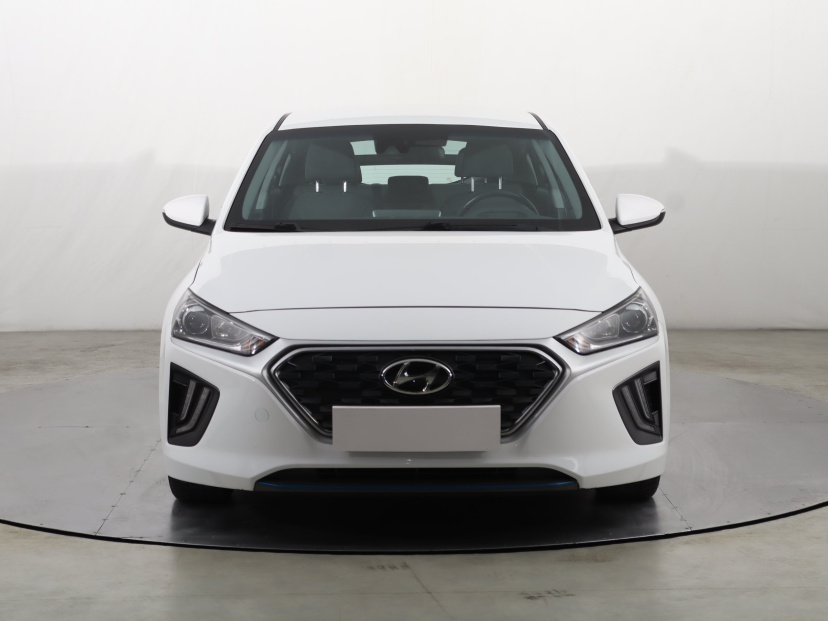 Hyundai Ioniq, 2021