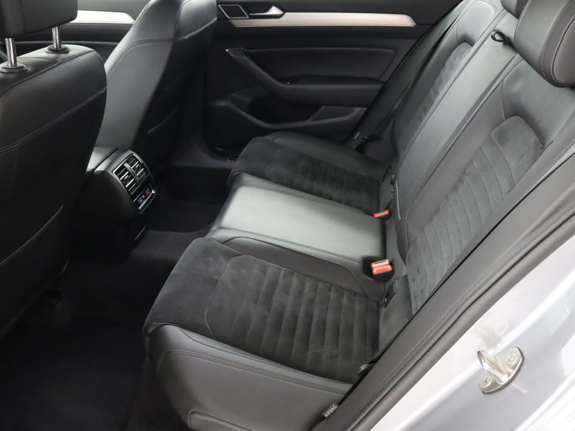 Volkswagen Passat, 2018
