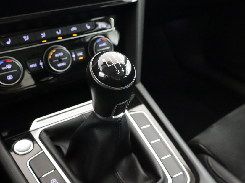 Volkswagen Passat, 2018
