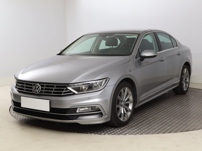 Volkswagen Passat, 2018