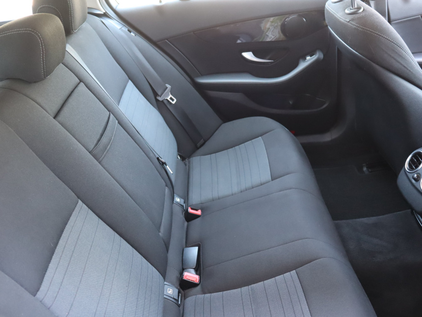 Mercedes-Benz C, 2016