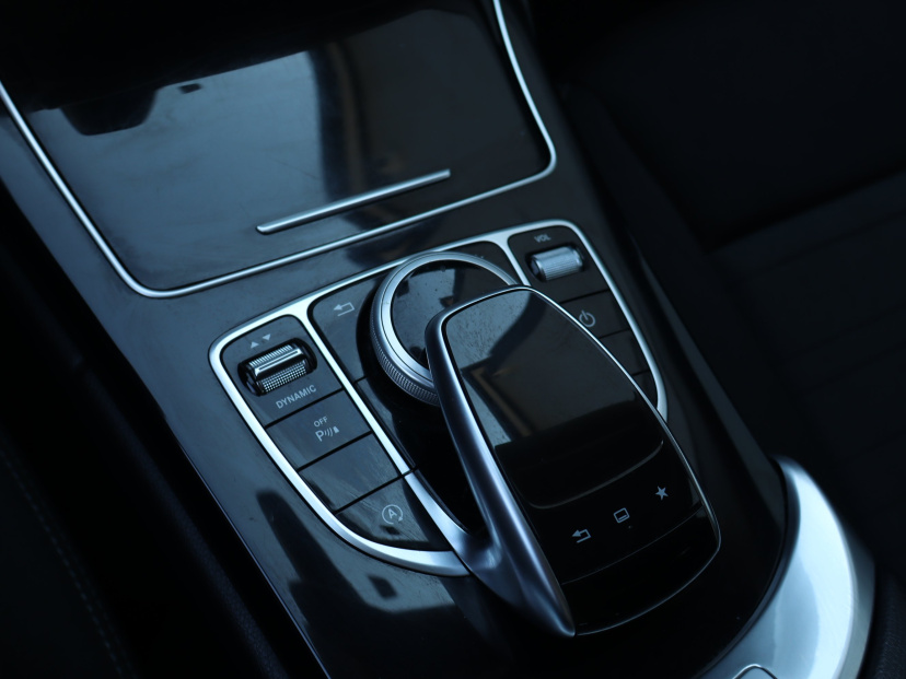 Mercedes-Benz C, 2016