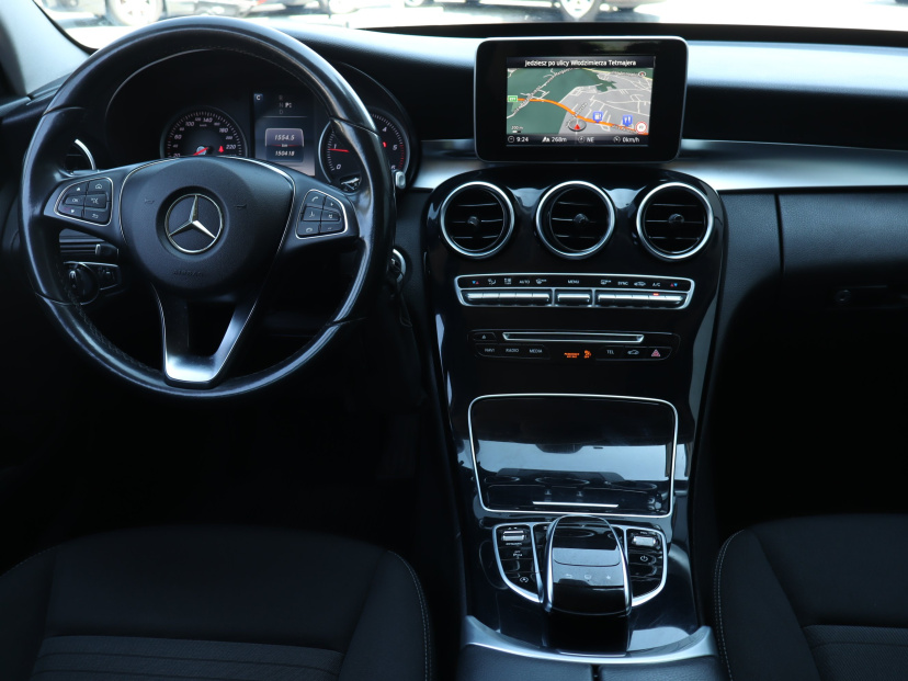 Mercedes-Benz C, 2016
