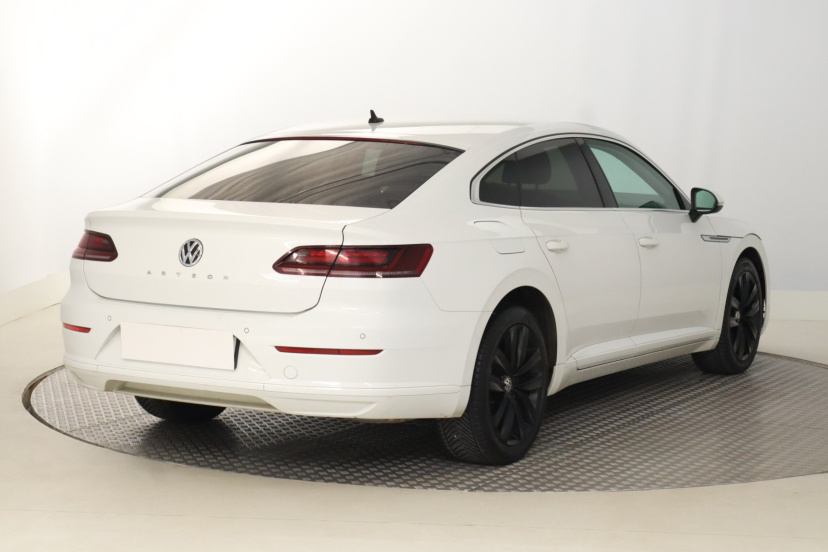 Volkswagen Arteon, 2018
