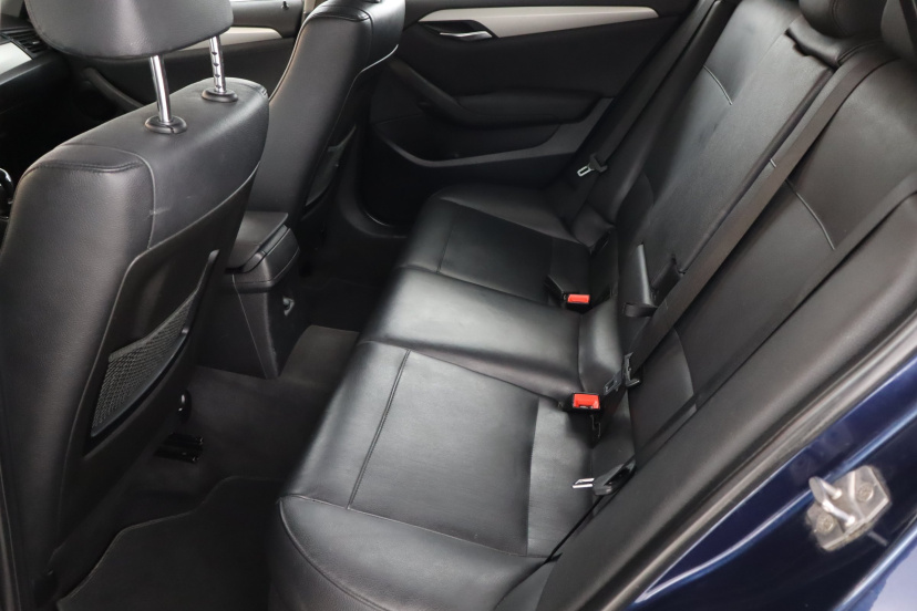 BMW X1, 2011
