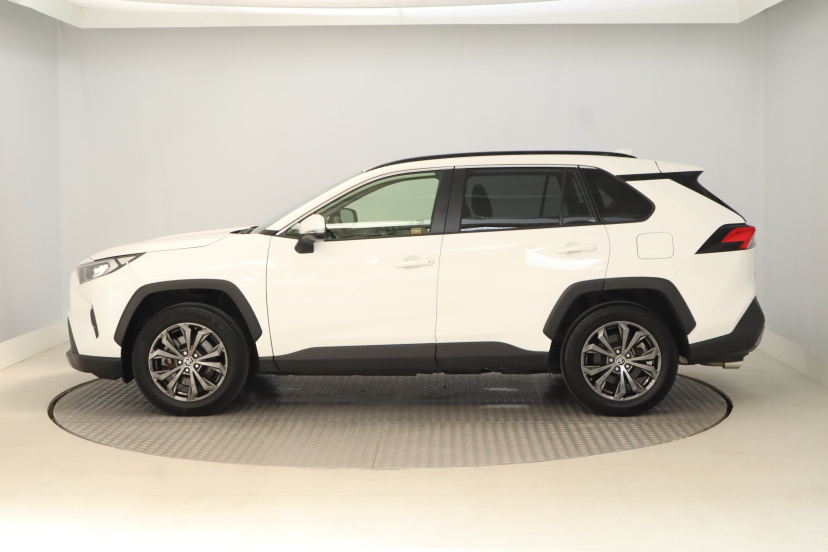 Toyota RAV 4, 2024