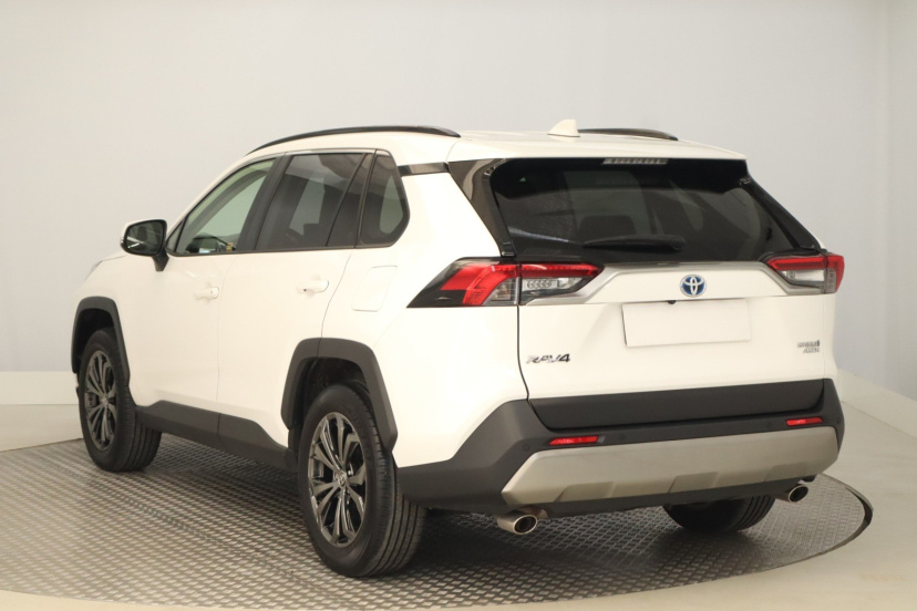 Toyota RAV 4, 2024