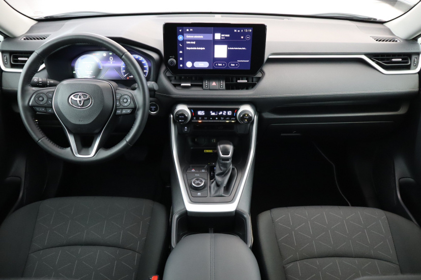 Toyota RAV 4, 2024