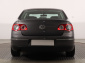 Volkswagen Passat, 2005