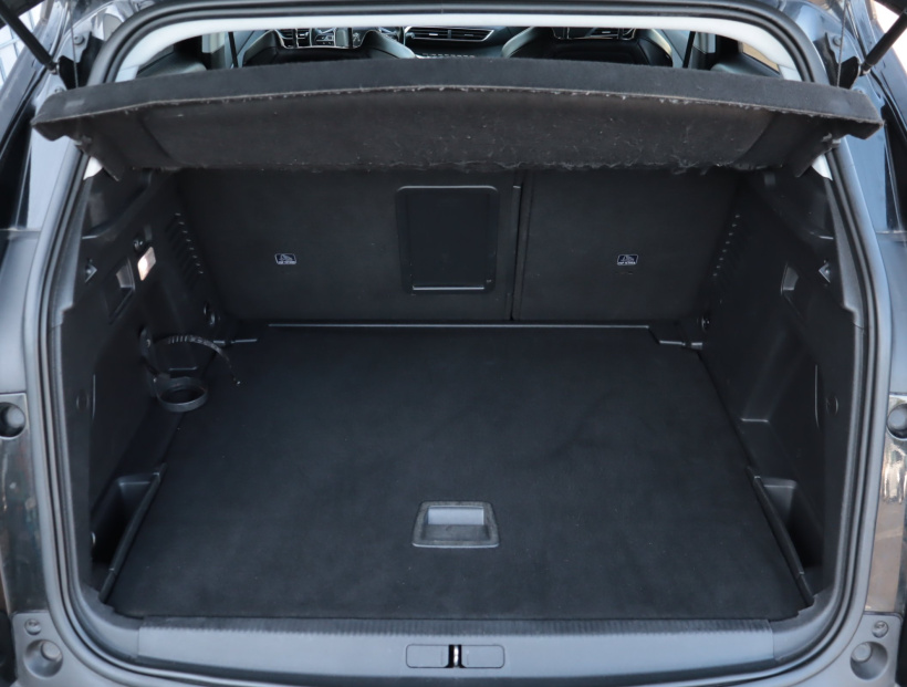 Peugeot 3008, 2017
