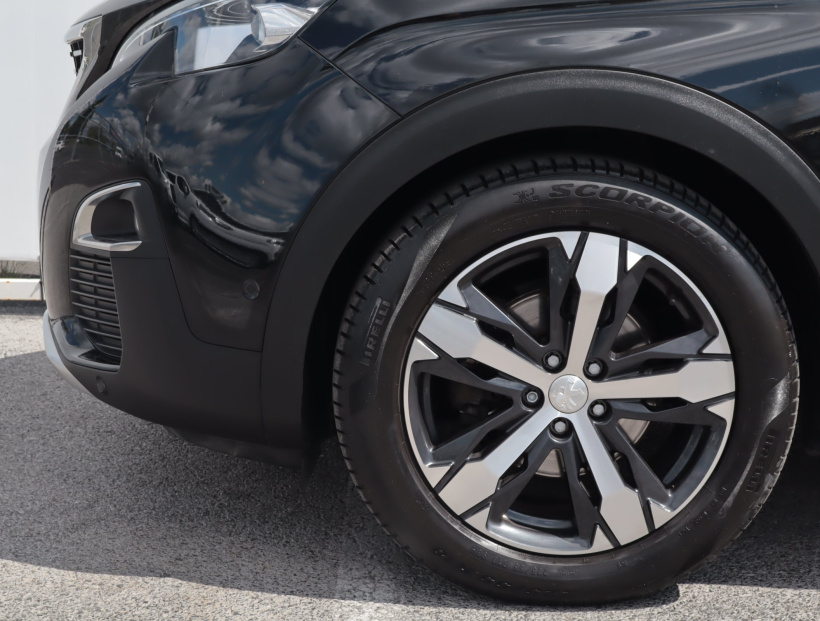 Peugeot 3008, 2017