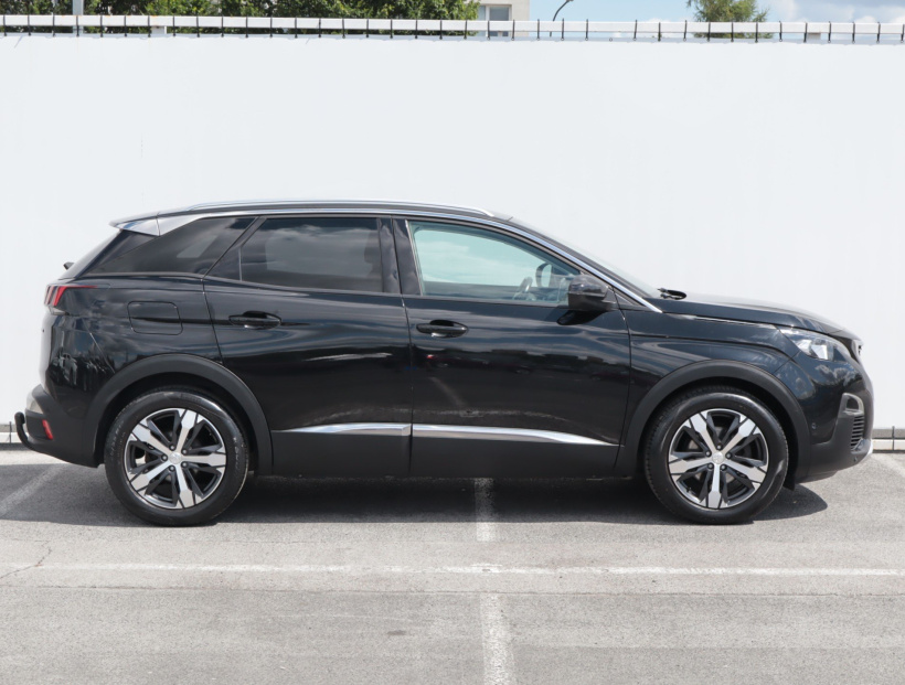 Peugeot 3008, 2017