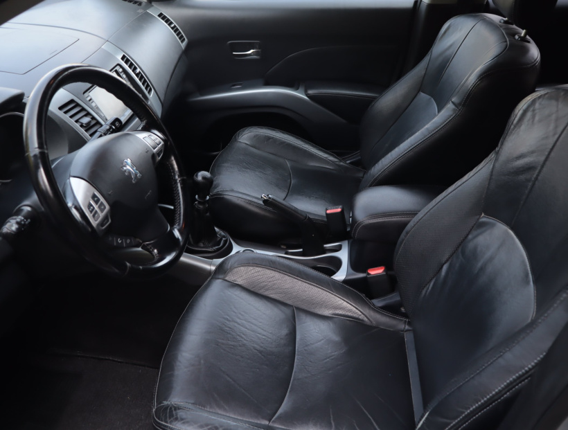 Peugeot 4007, 2008