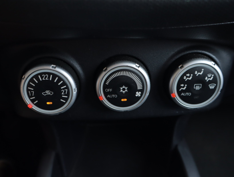 Peugeot 4007, 2008