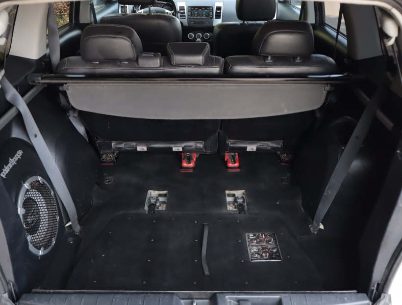 Peugeot 4007, 2008