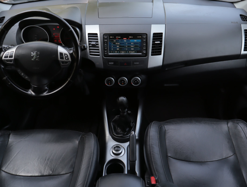 Peugeot 4007, 2008