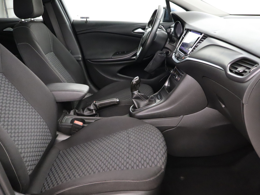 Opel Astra, 2016