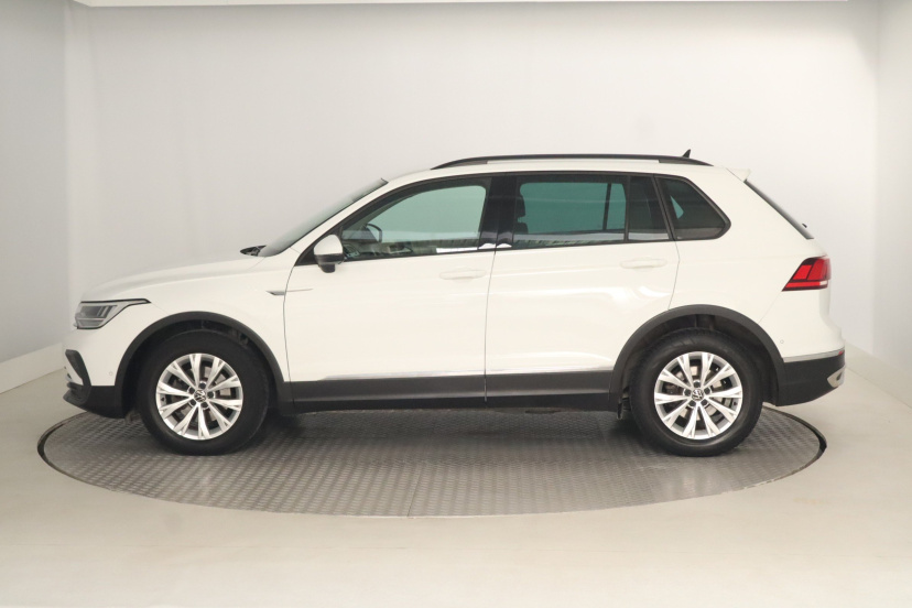 Volkswagen Tiguan, 2020