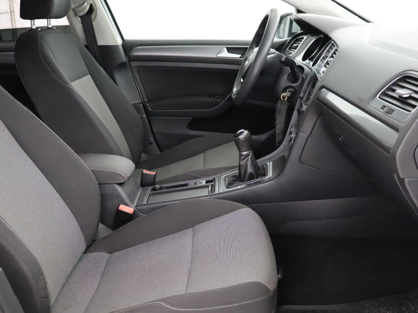 Volkswagen Golf, 2016