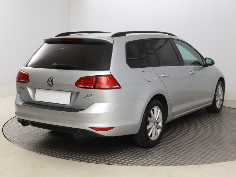 Volkswagen Golf, 2016