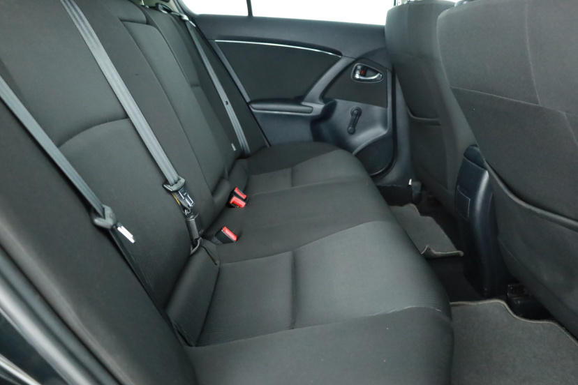 Toyota Avensis, 2009