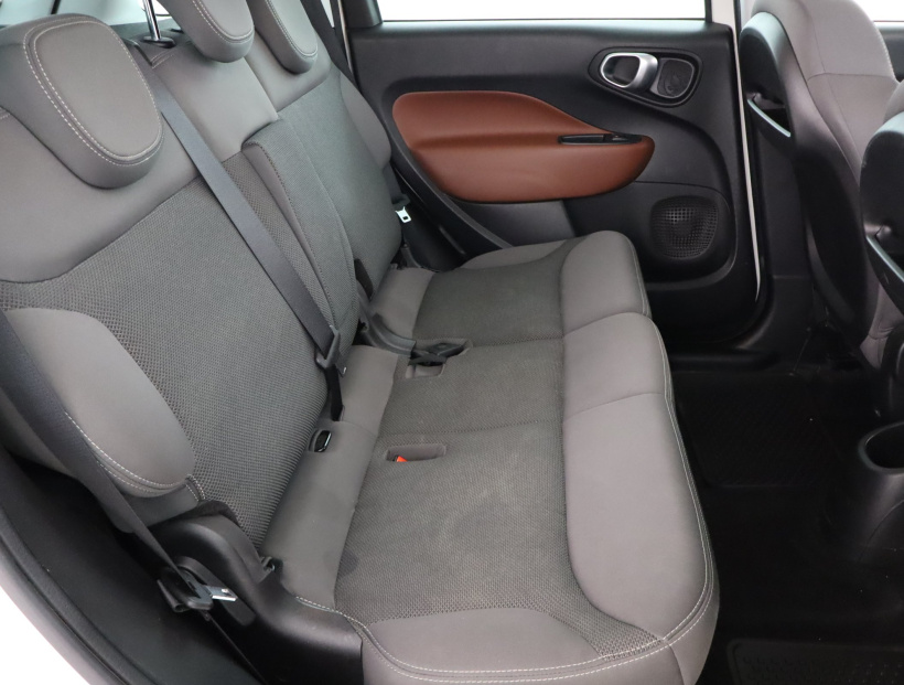 Fiat 500L, 2015