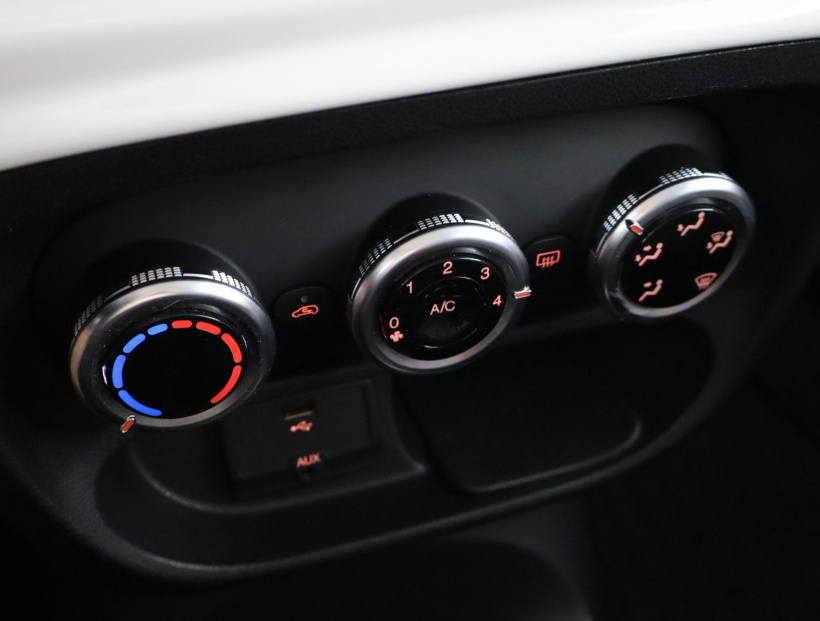 Fiat 500L, 2015