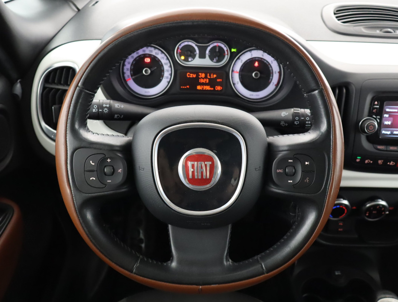 Fiat 500L, 2015