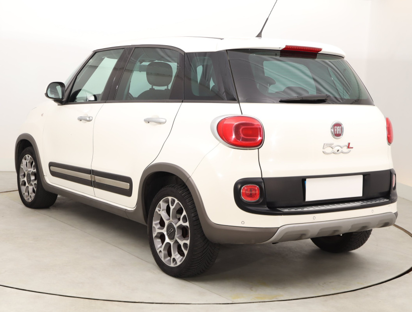 Fiat 500L, 2015