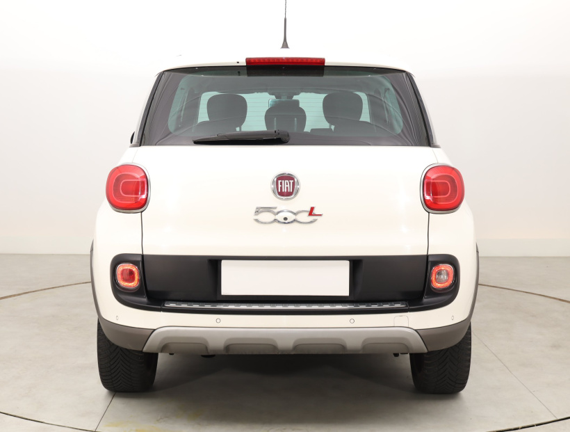 Fiat 500L, 2015