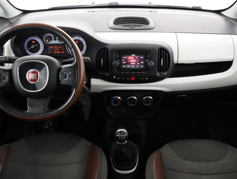 Fiat 500L, 2015