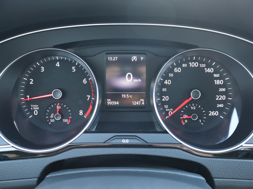 Volkswagen Passat, 2023