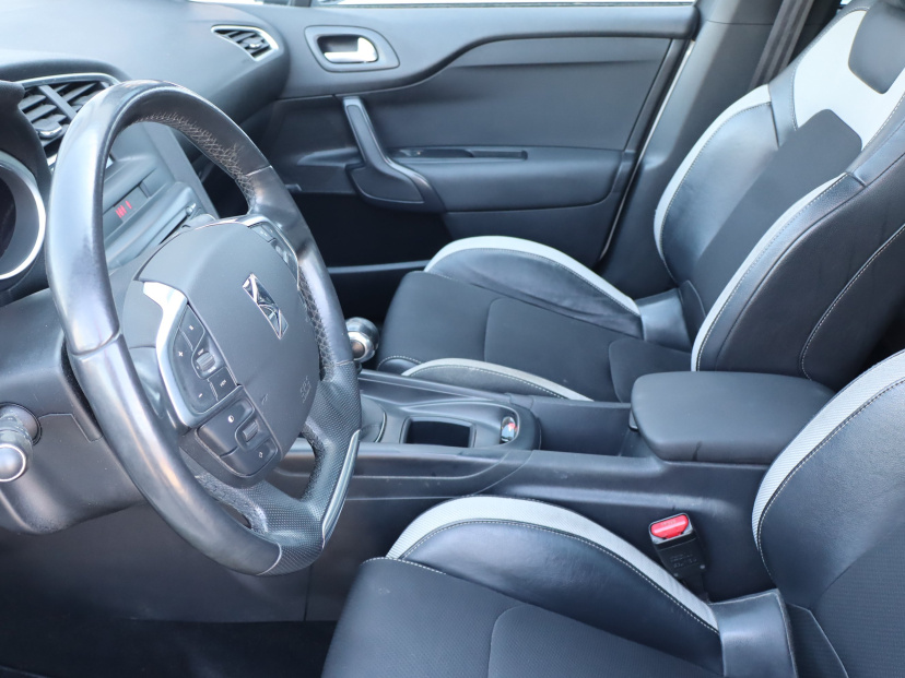 Citroen DS4, 2013