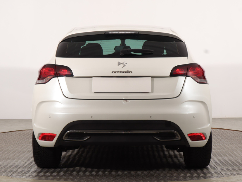 Citroen DS4, 2013