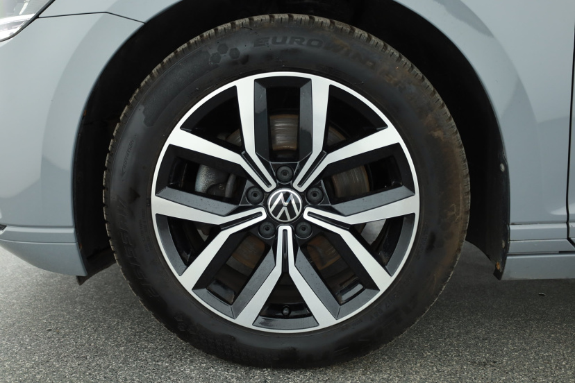 Volkswagen Passat, 2023