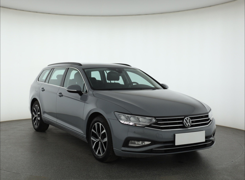 Volkswagen Passat, 2023