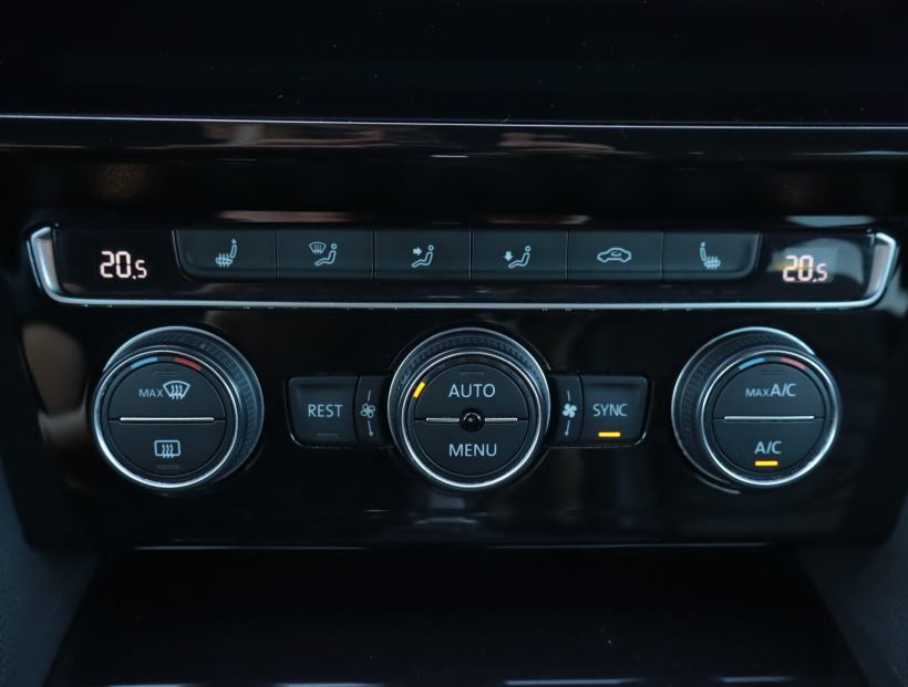 Volkswagen Arteon, 2019