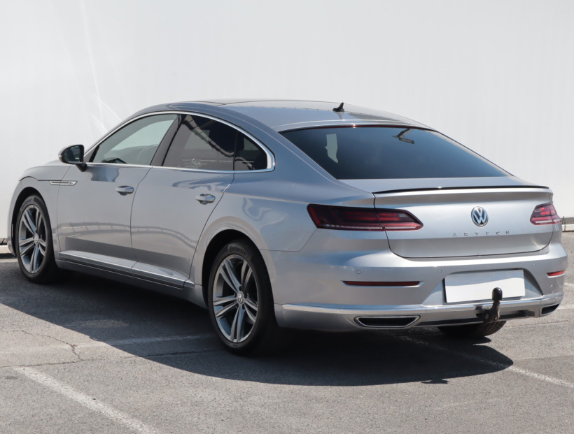 Volkswagen Arteon, 2019