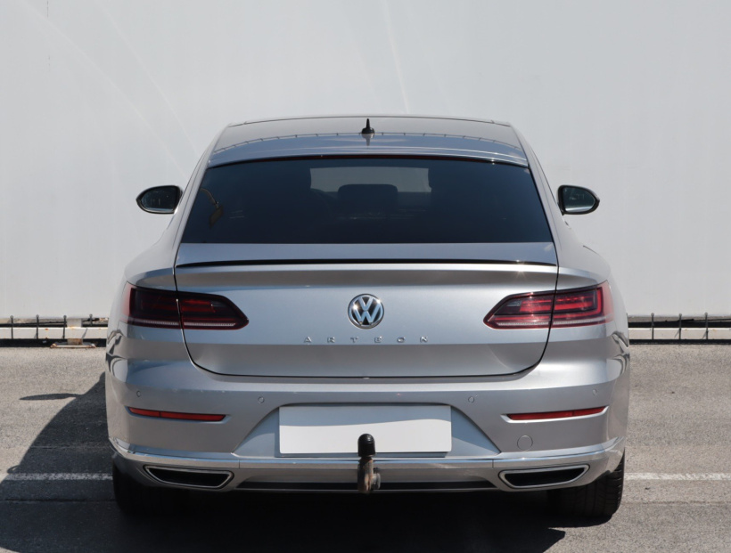 Volkswagen Arteon, 2019