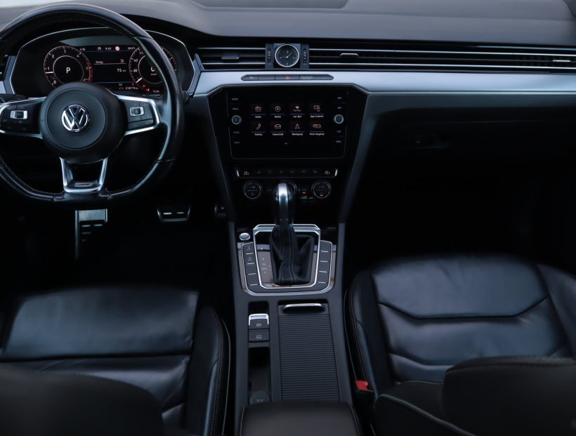 Volkswagen Arteon, 2019