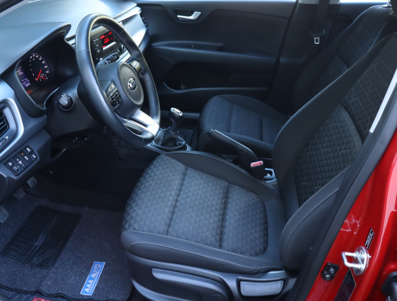 Kia Rio, 2021