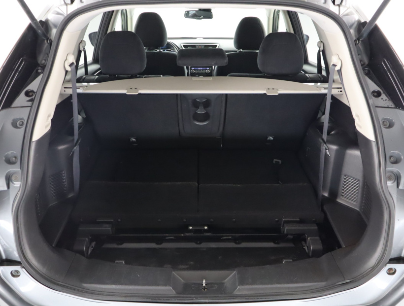Nissan X-Trail, 2015