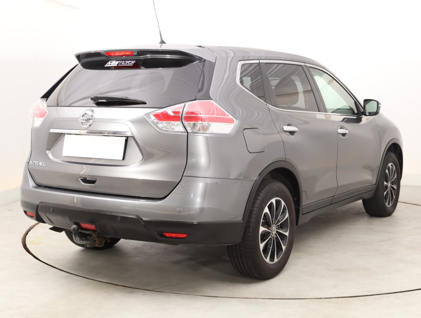 Nissan X-Trail, 2015