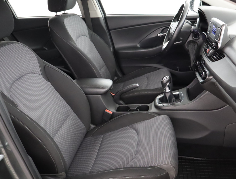 Hyundai i30, 2021