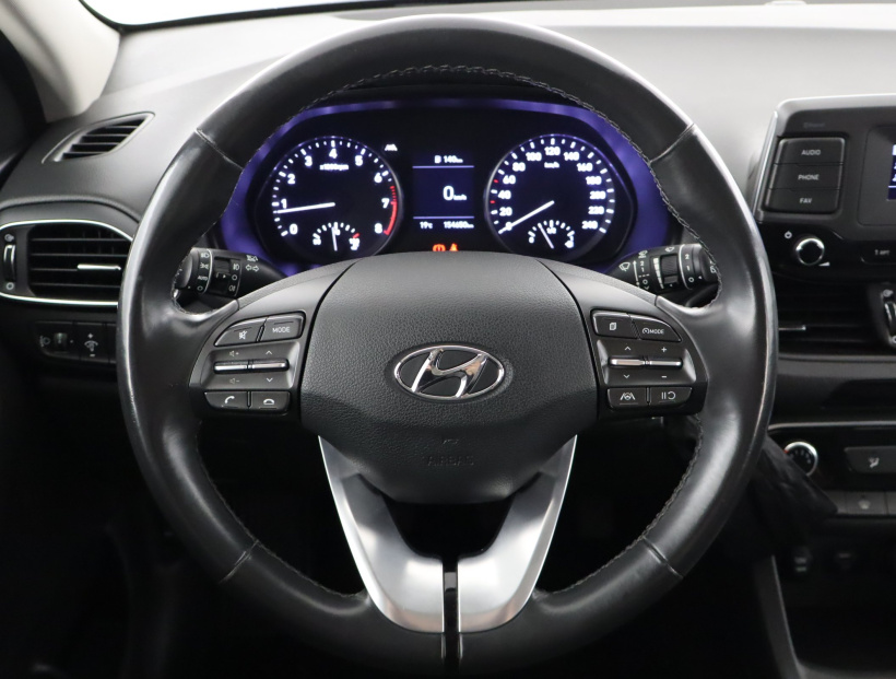 Hyundai i30, 2021