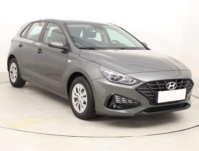 Hyundai i30, 2021