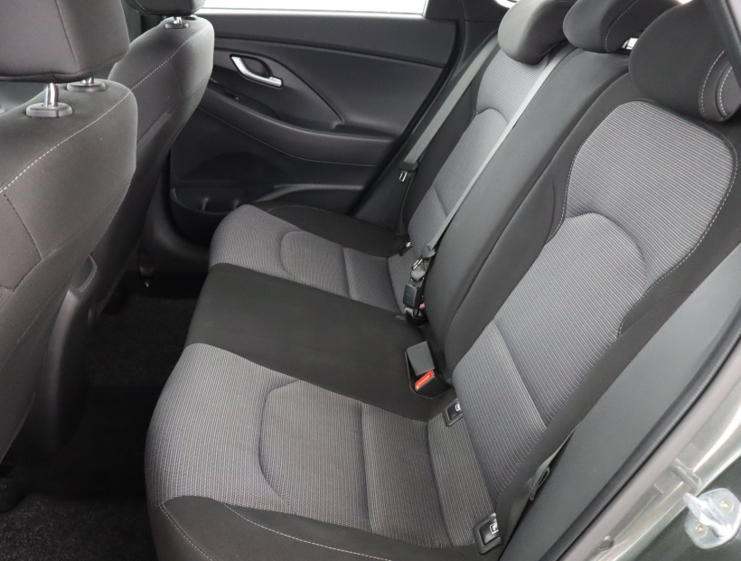 Hyundai i30, 2022
