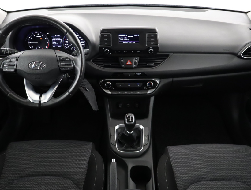 Hyundai i30, 2022